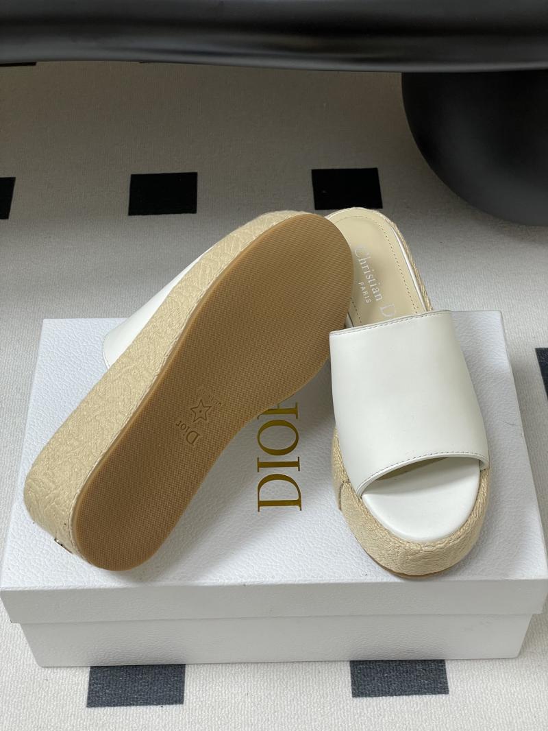 Dior Wedge Sandals SDS50910