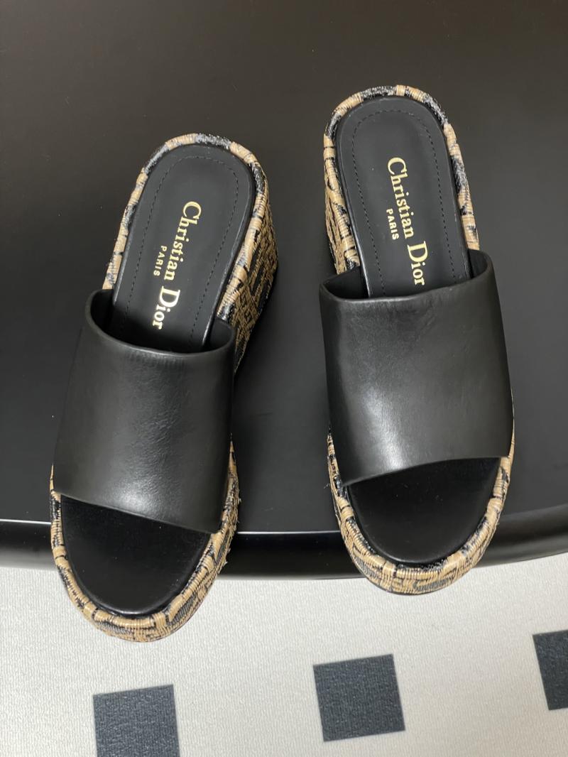 Dior Wedge Sandals SDS50913