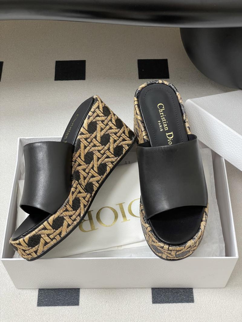 Dior Wedge Sandals SDS50913
