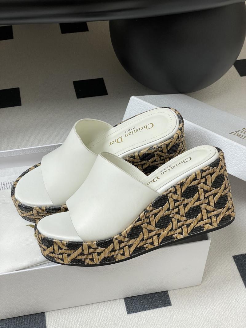 Dior Wedge Sandals SDS50914