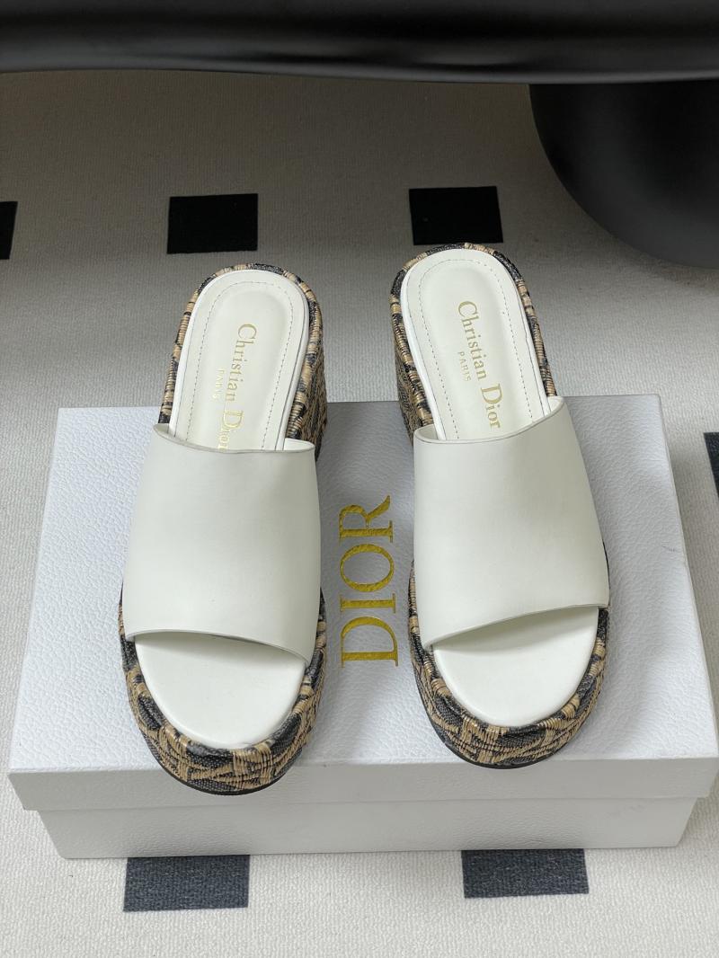 Dior Wedge Sandals SDS50914