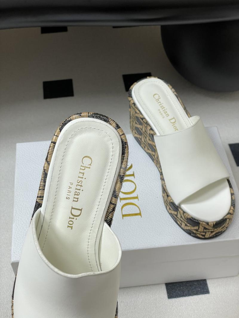 Dior Wedge Sandals SDS50914