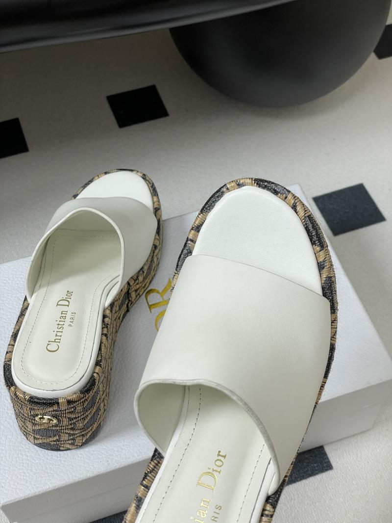 Dior Wedge Sandals SDS50914