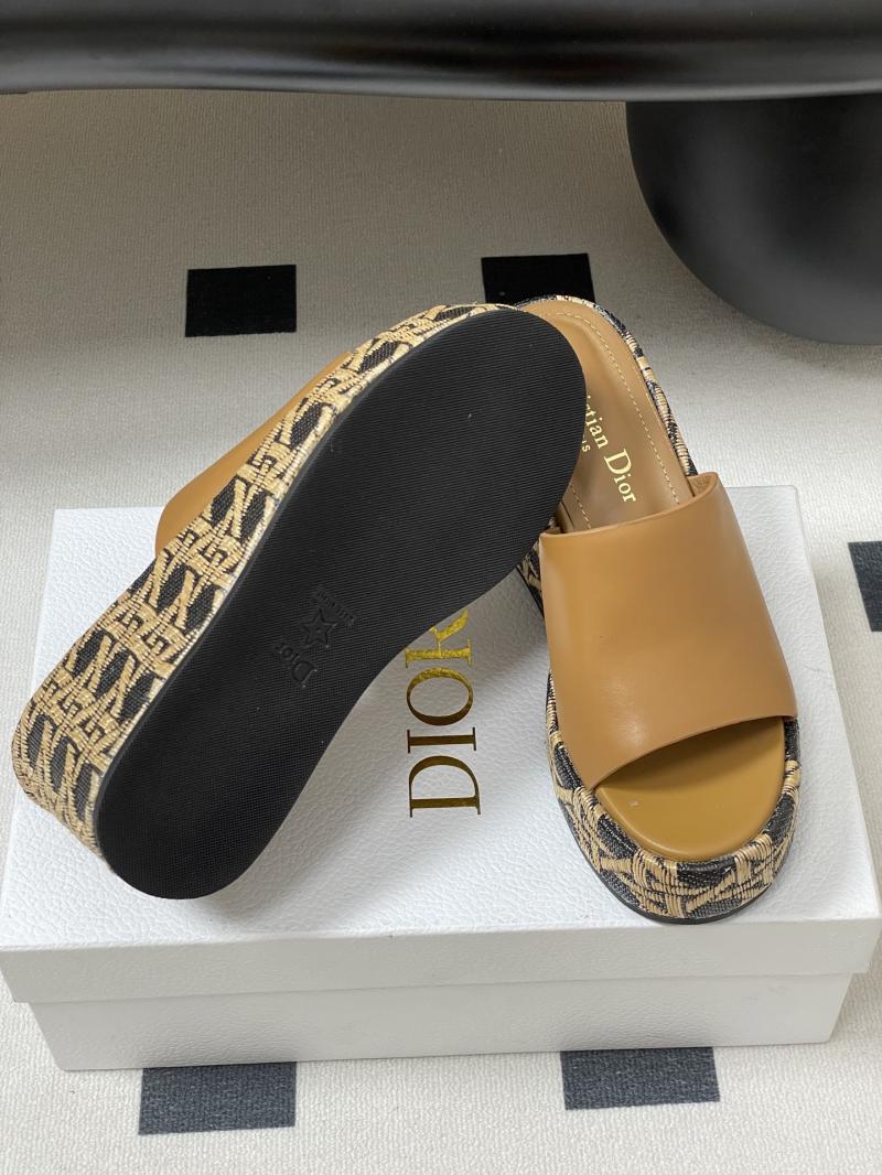 Dior Wedge Sandals SDS50915