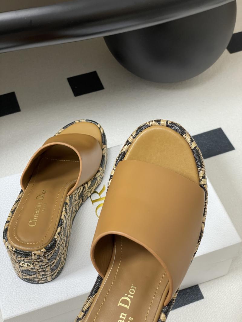 Dior Wedge Sandals SDS50915