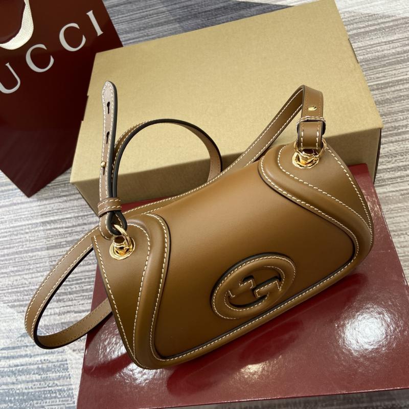 Gucci Blondie small shoulder bag Brown 815700