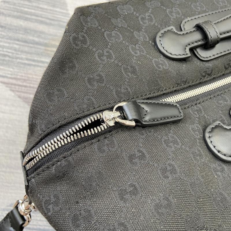 Gucci GG canvas medium black duffle bag 821668