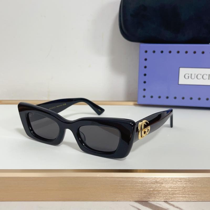 Gucci Sunglasses GG1827S