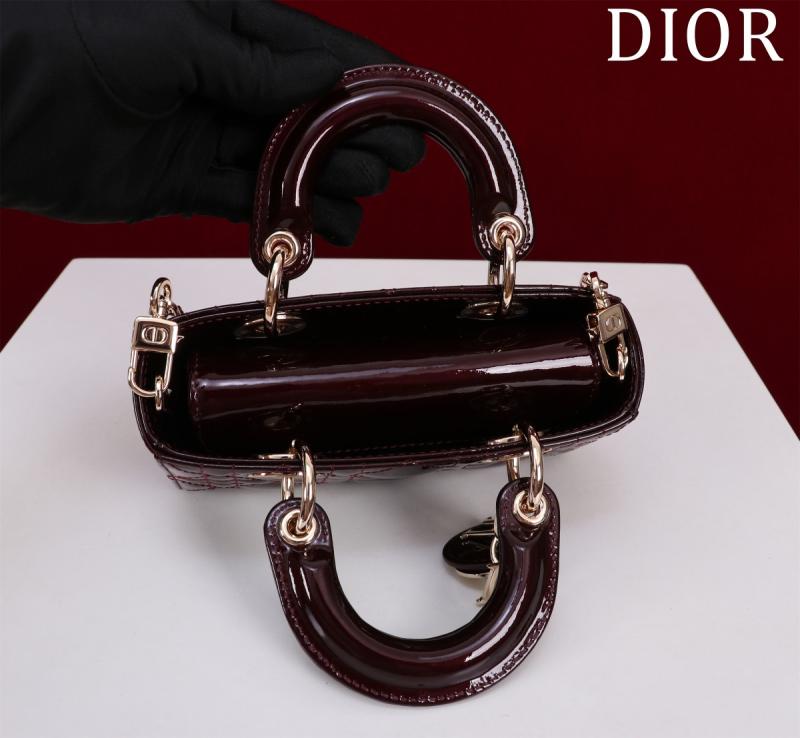 Lady D-Joy Patent Micro Bag Burgundy M0542
