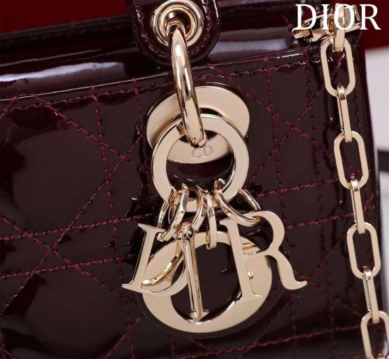 Lady D-Joy Patent Micro Bag Burgundy M0542