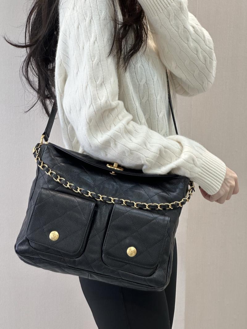 Large Chanel Hobo Handbag Black AS5385