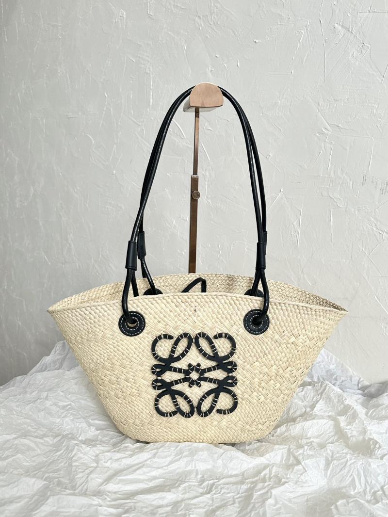 Loewe Paulas Ibiza Small Anagram Basket Bag Black L59034