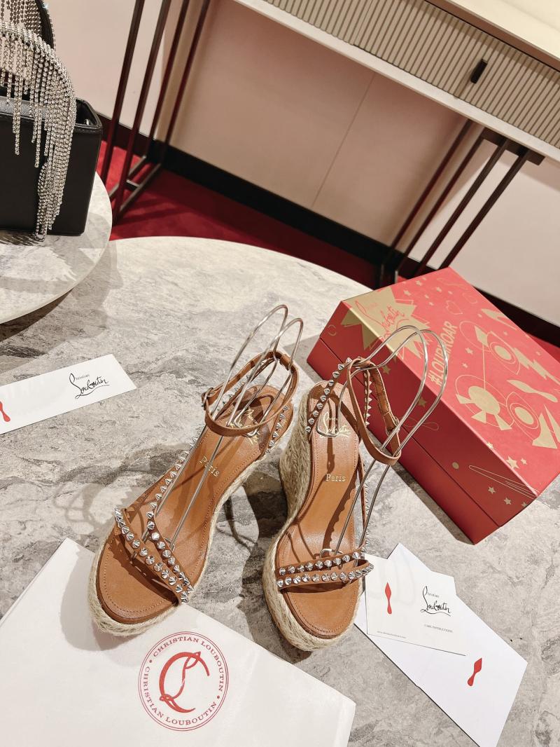 Louboutin Wedge Sandals SCLS51332