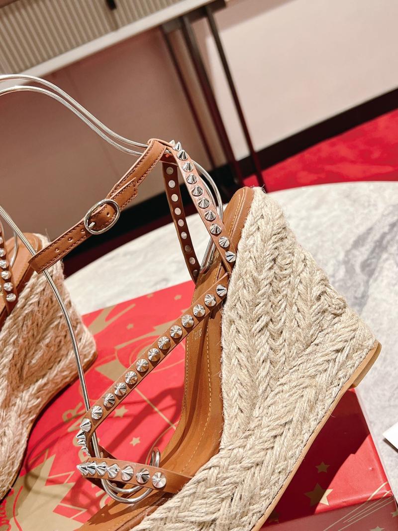 Louboutin Wedge Sandals SCLS51332
