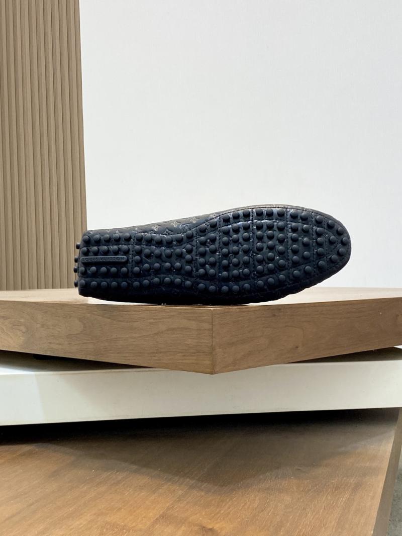 Louis Vuitton Loafers SML42210
