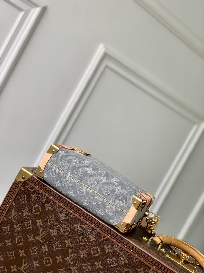 Louis Vuitton Side Trunk MM M13285