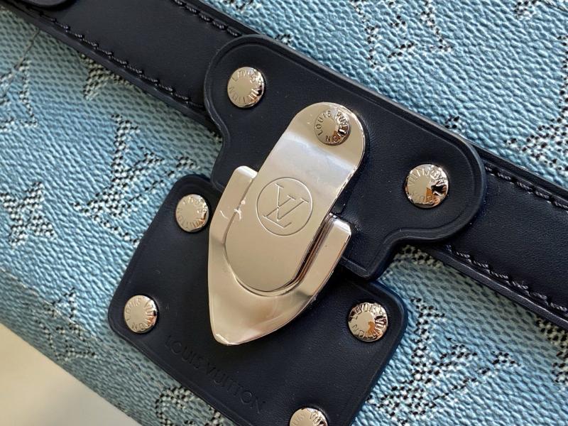 Louis Vuitton Soul Trunk M15035