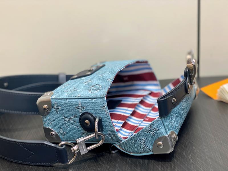 Louis Vuitton Soul Trunk M15035