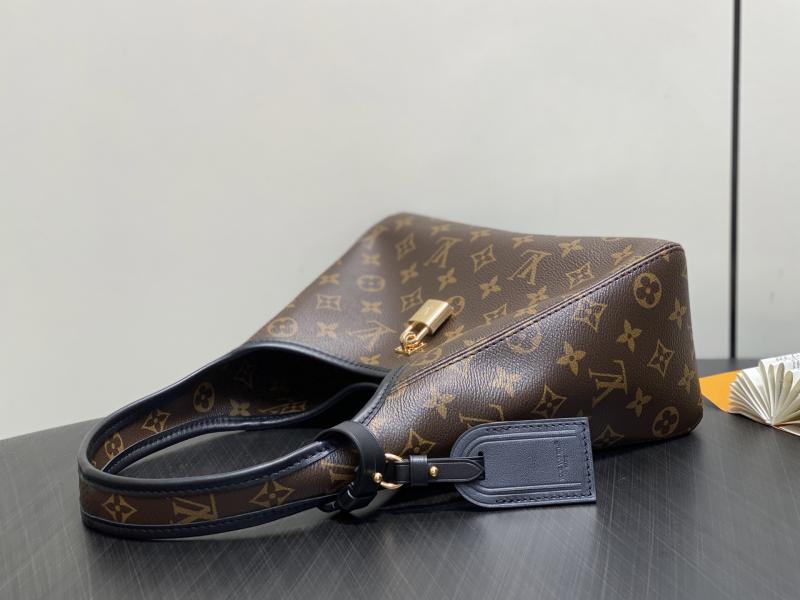 Louis Vuitton The Drop PM M12940