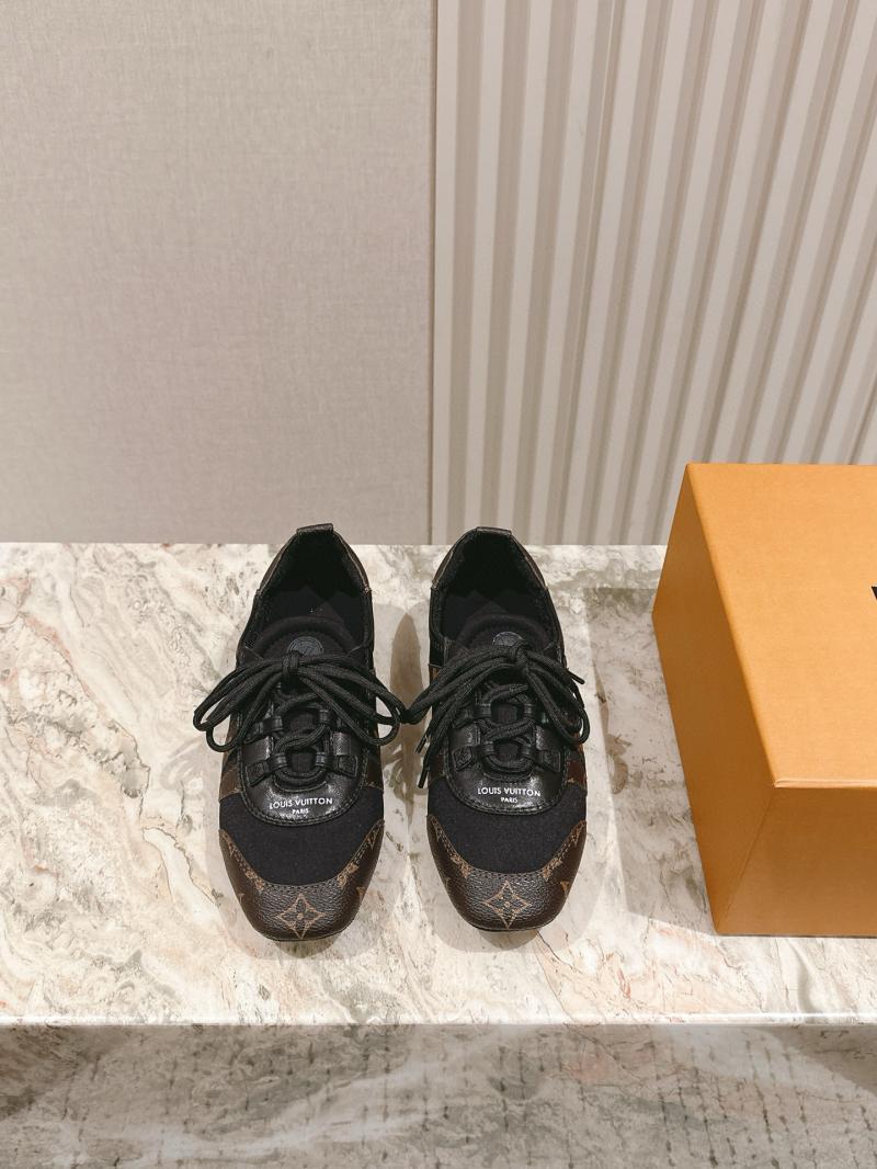 Louis Vuitton Unisex Sneakers SLS42303