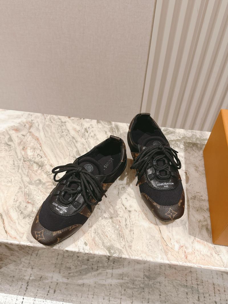 Louis Vuitton Unisex Sneakers SLS42303