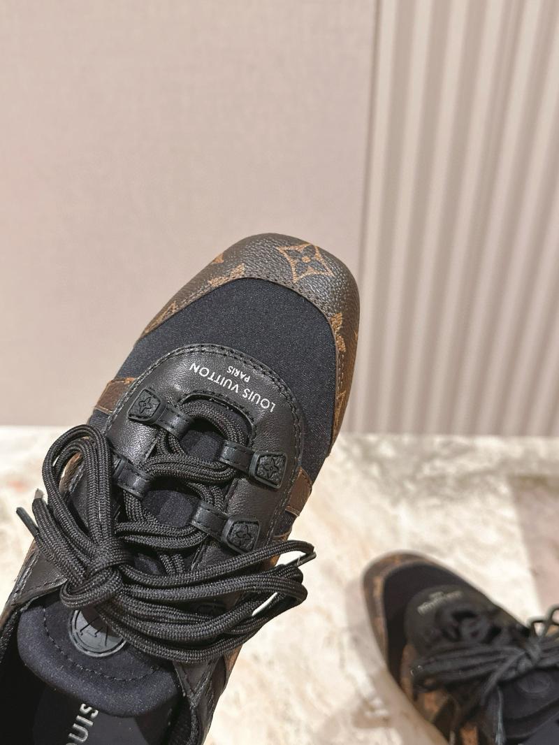 Louis Vuitton Unisex Sneakers SLS42303