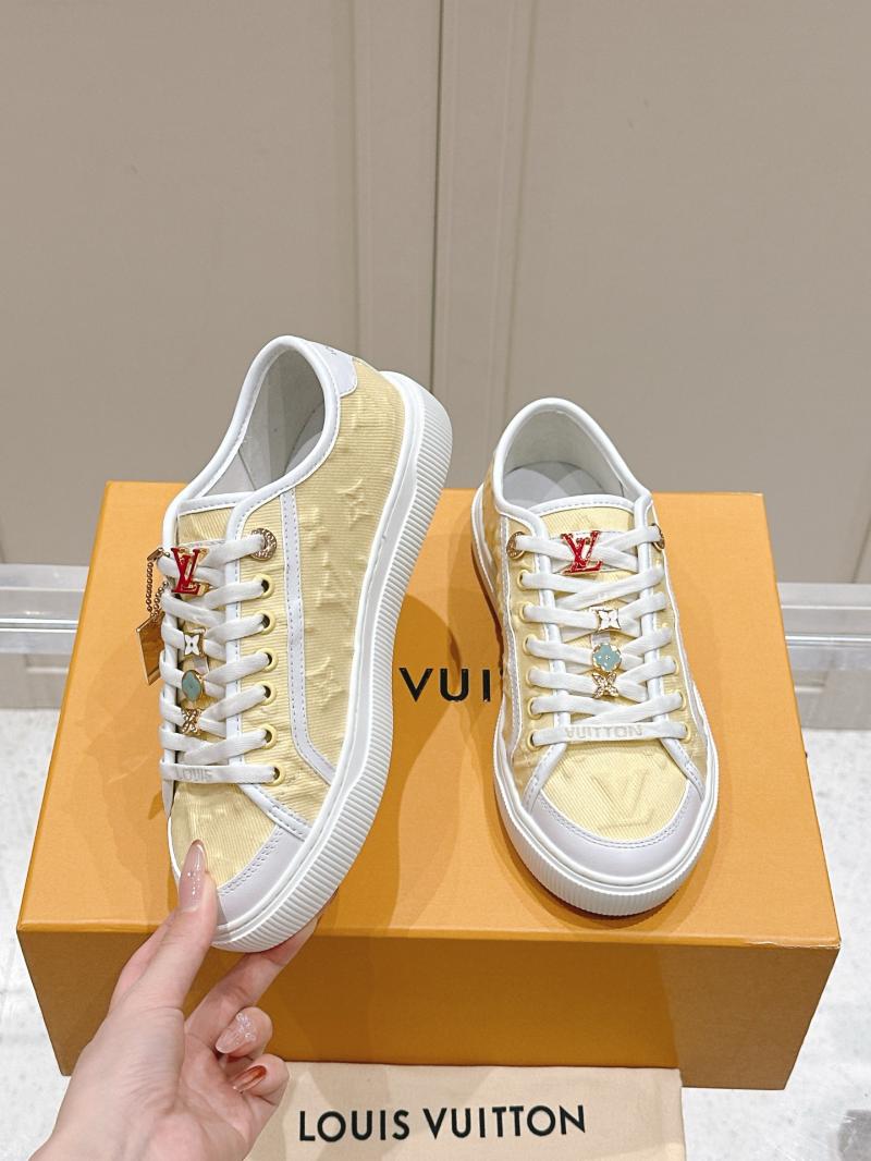 Louis Vuitton Unisex Sneakers SLU41503