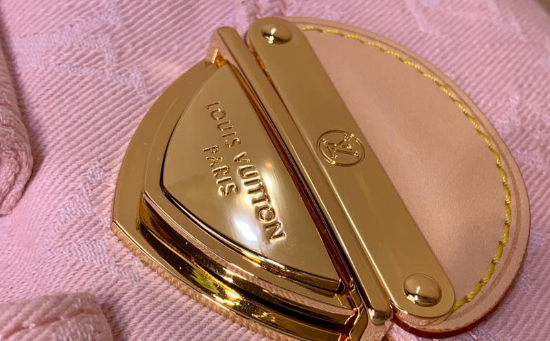 Louis Vuitton Venice M13031