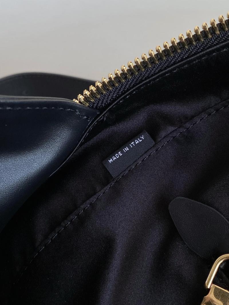Miu Miu Beau Leather bag Black 5BB163