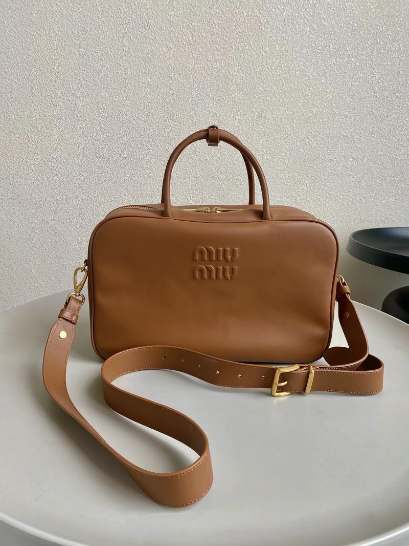 Miu Miu Beau Leather bag Cognac 5BB163