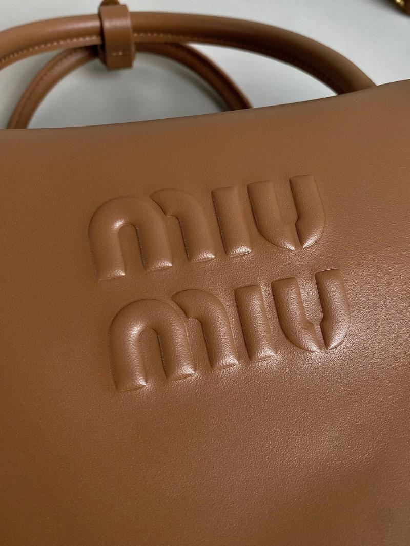 Miu Miu Beau Leather bag Cognac 5BB163