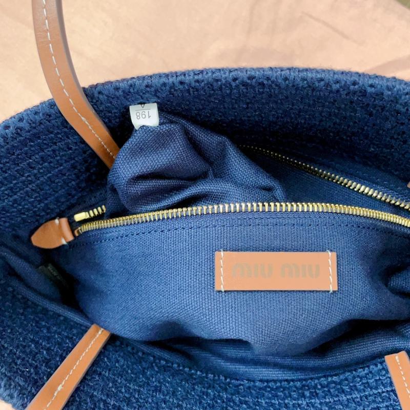 Miu Miu Crochet Tote Bag Red 5BG248