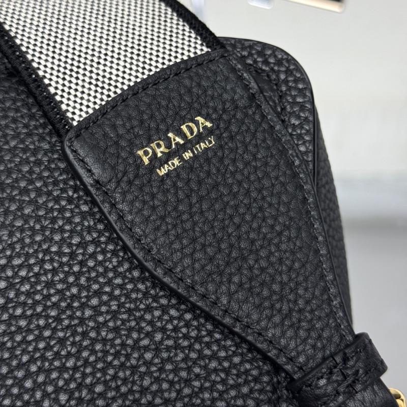 Prada Leather shoulder bag Black 1BD314
