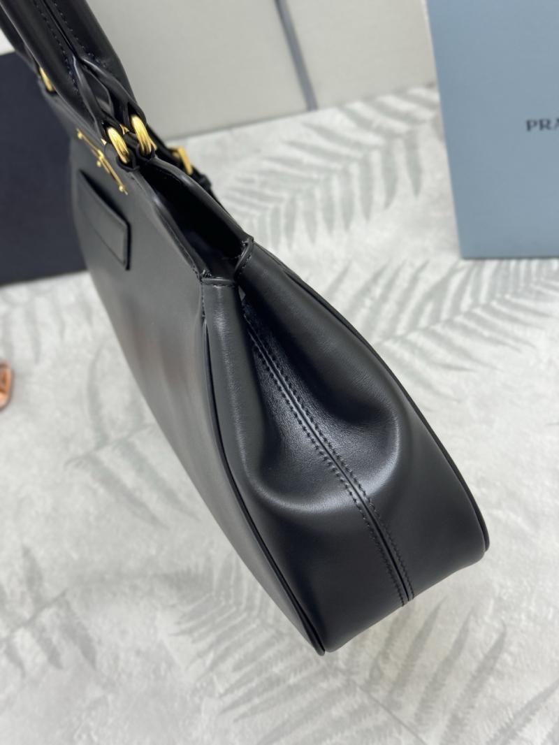 Prada Medium leather tote bag Black 1BG569