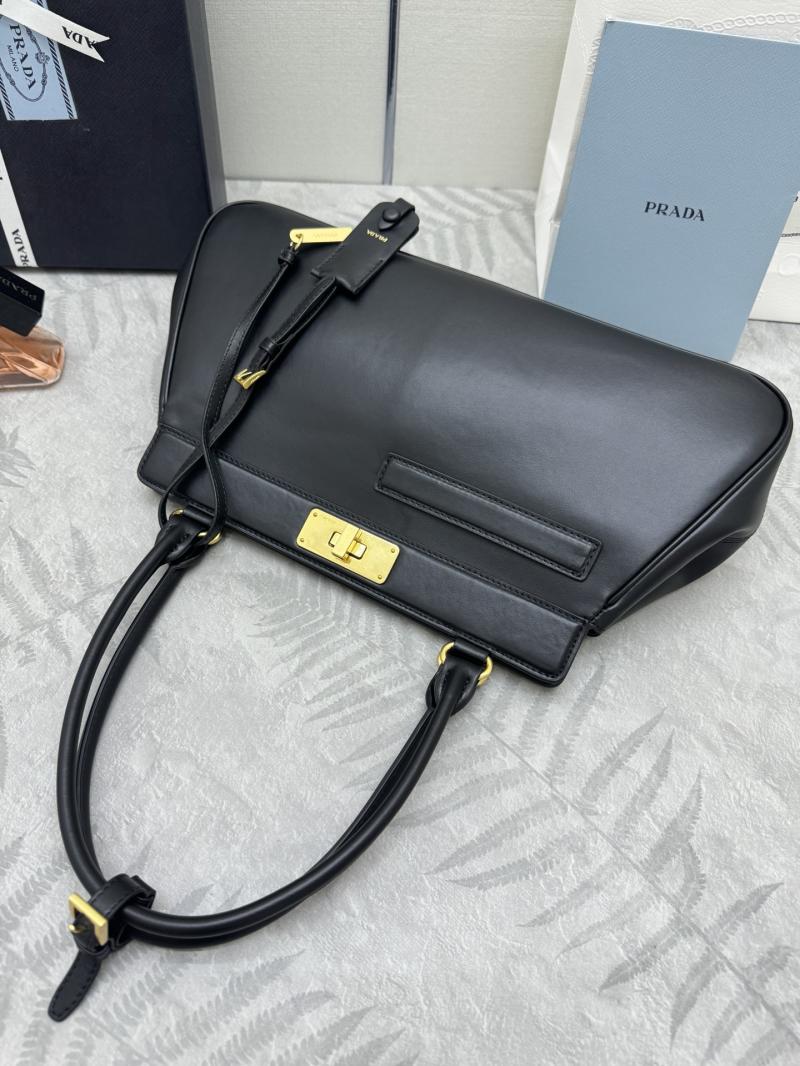 Prada Medium leather tote bag Black 1BG569