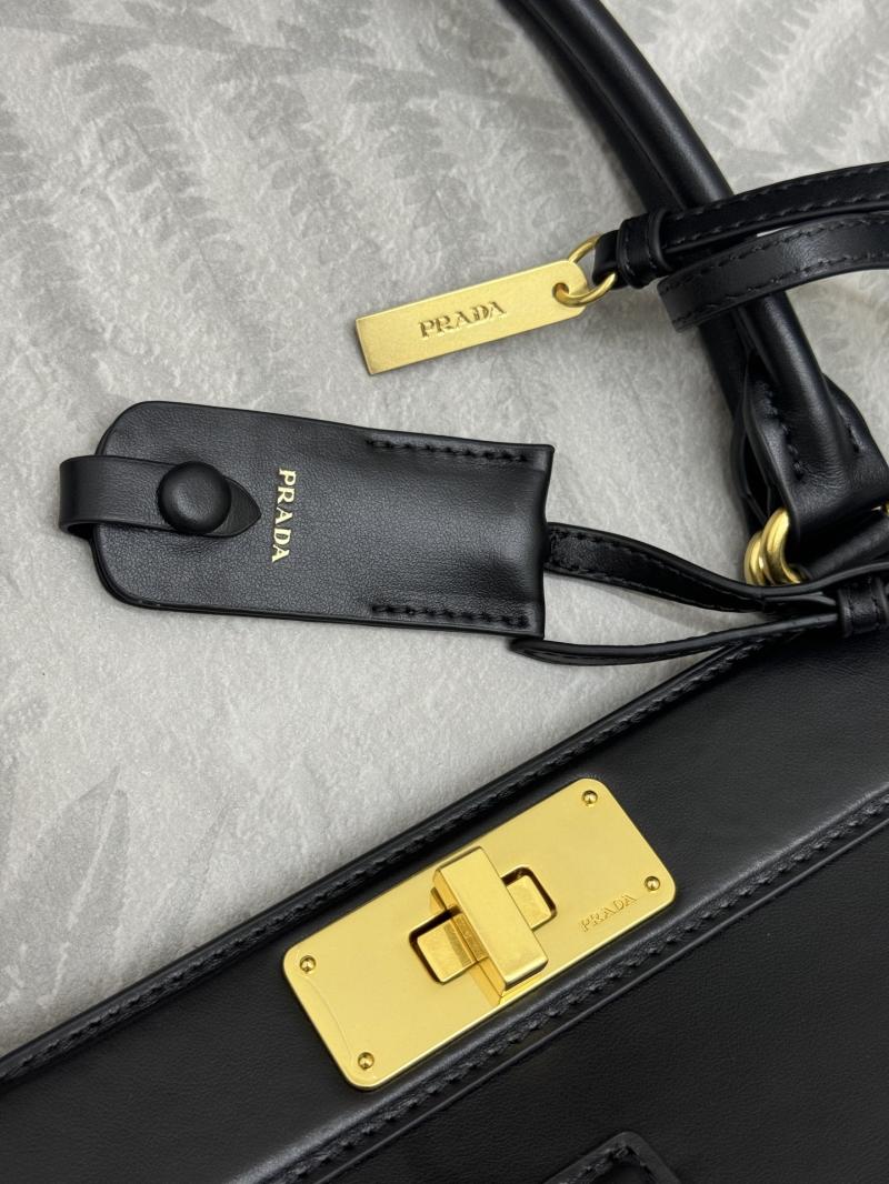 Prada Medium leather tote bag Black 1BG569
