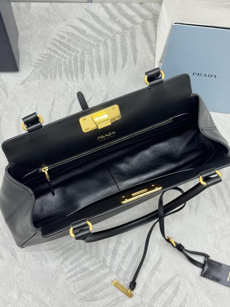 Prada Medium leather tote bag Black 1BG569