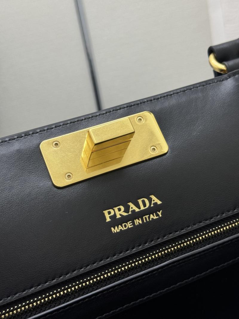 Prada Medium leather tote bag Black 1BG569
