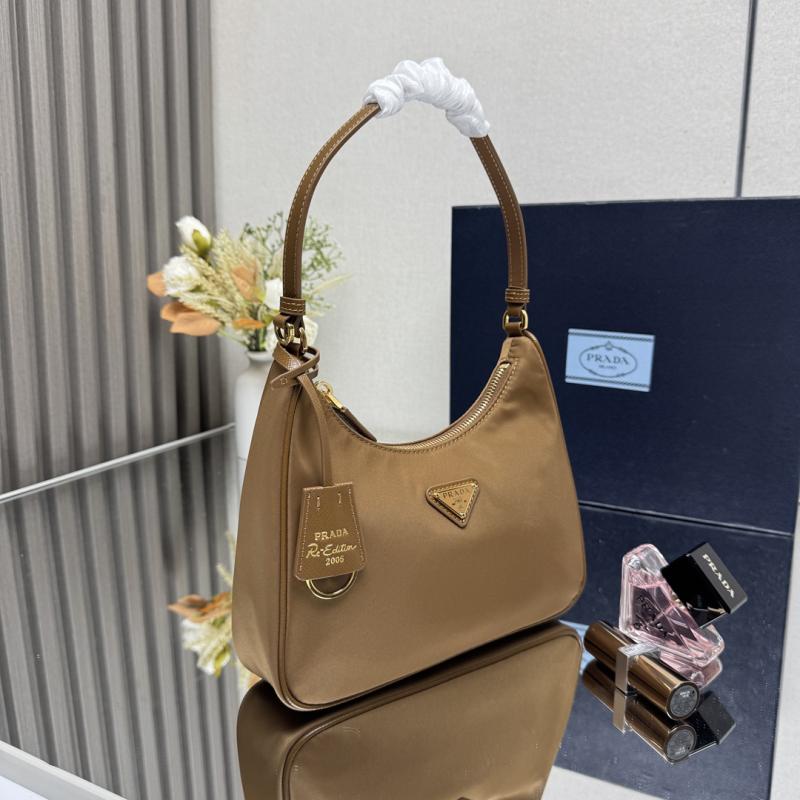 Prada Re-Edition 2005 mini bag Brandy 1N204M