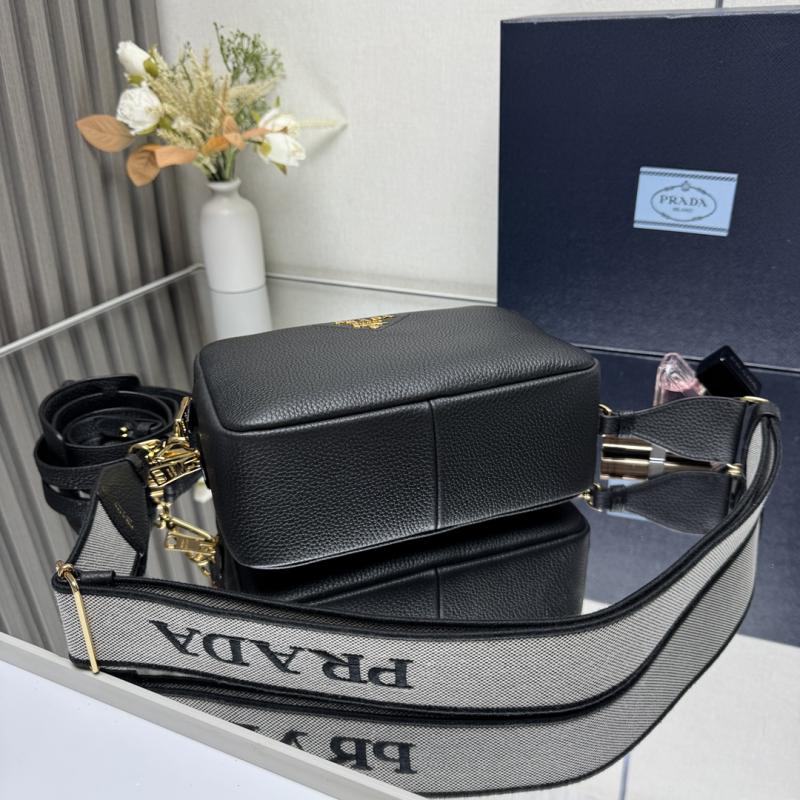 Prada Small leather shoulder bag Black 1BH082