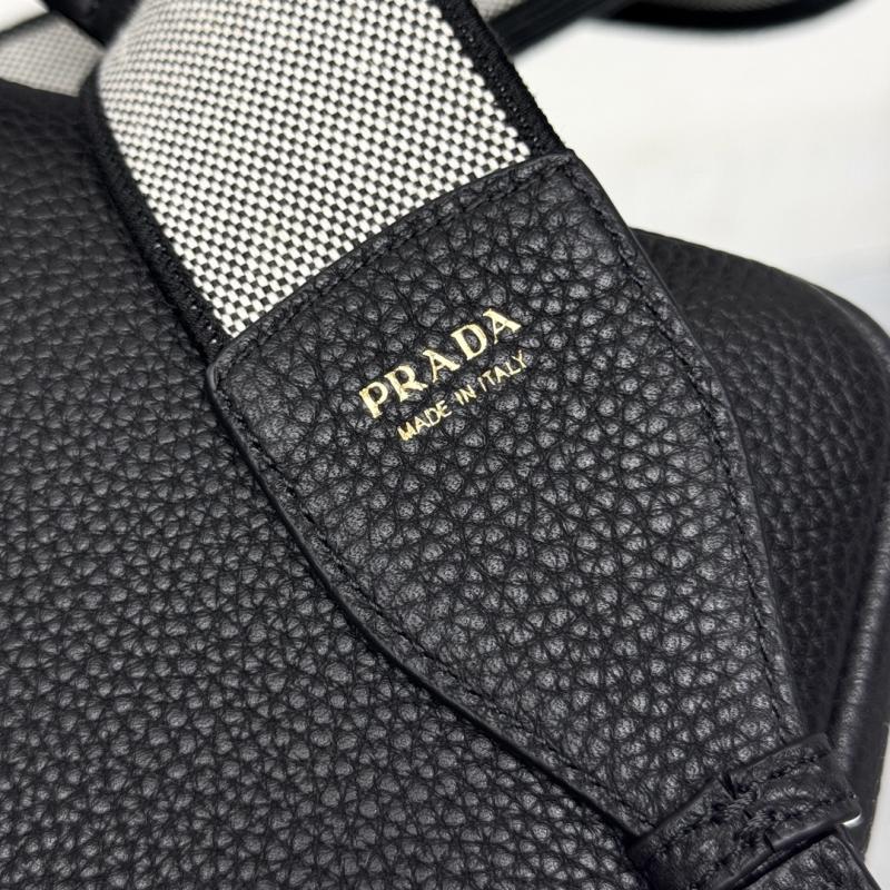 Prada Small leather shoulder bag Black 1BH082