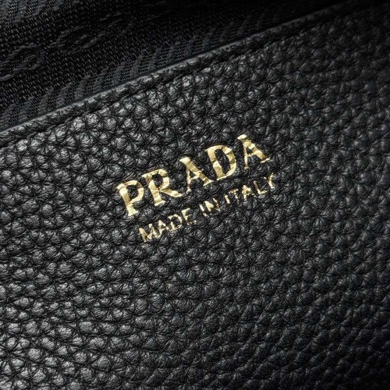 Prada Small leather shoulder bag Black 1BH082