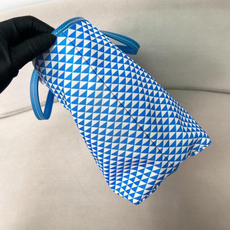 Prada Tote bag Blue 1BG552