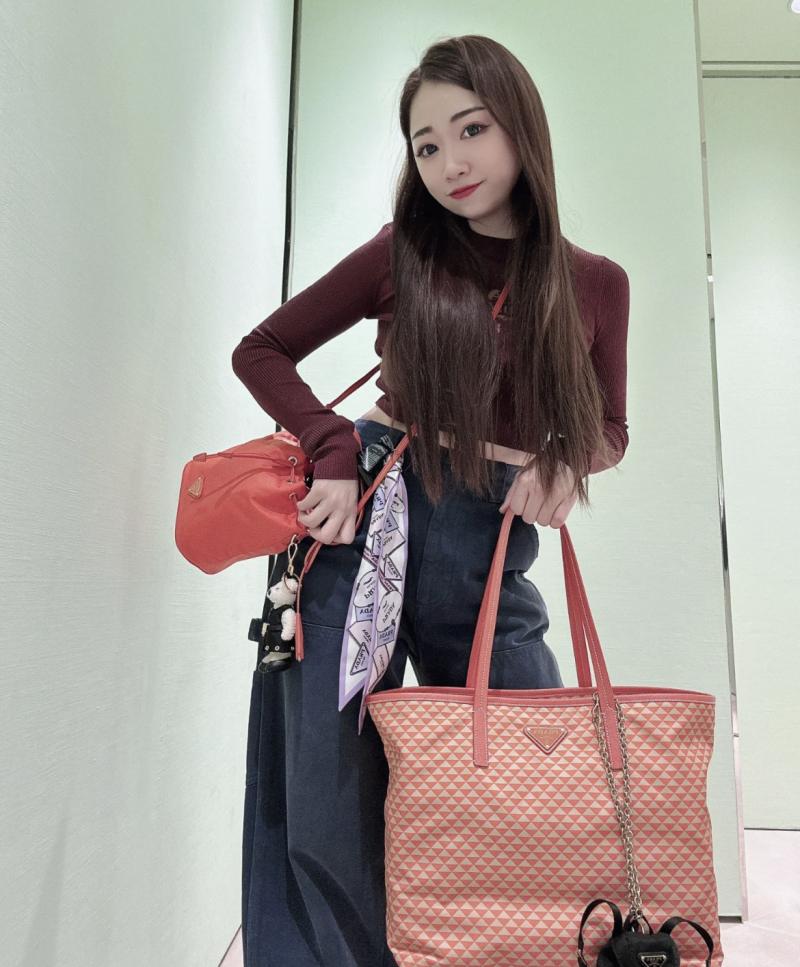 Prada Tote bag Orange 1BG552