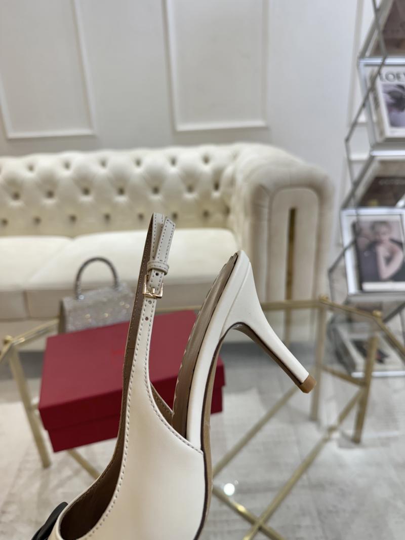 Valentino Pumps SVP42408