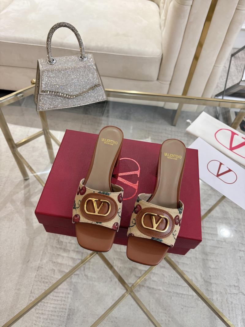 Valentino Sandals SVS42403