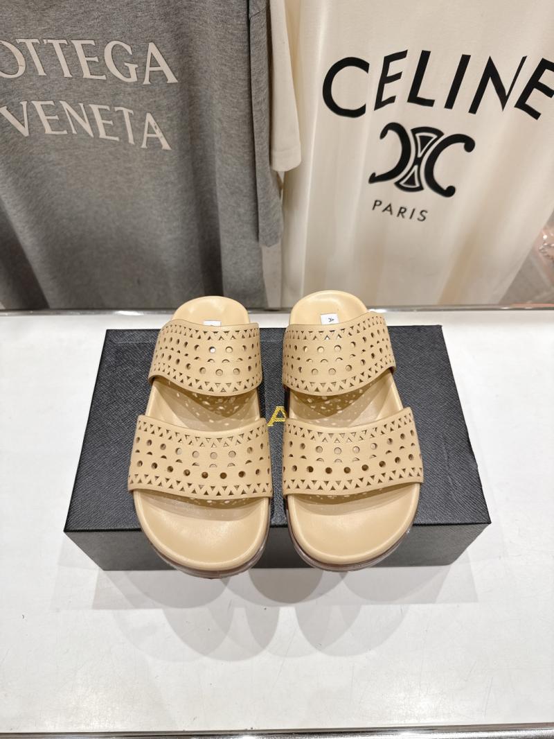 Alaia Sandals SAS61302