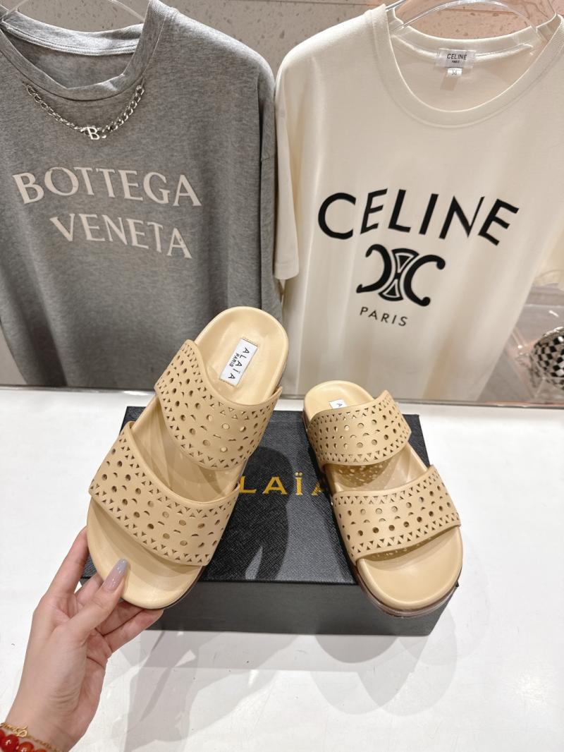 Alaia Sandals SAS61302
