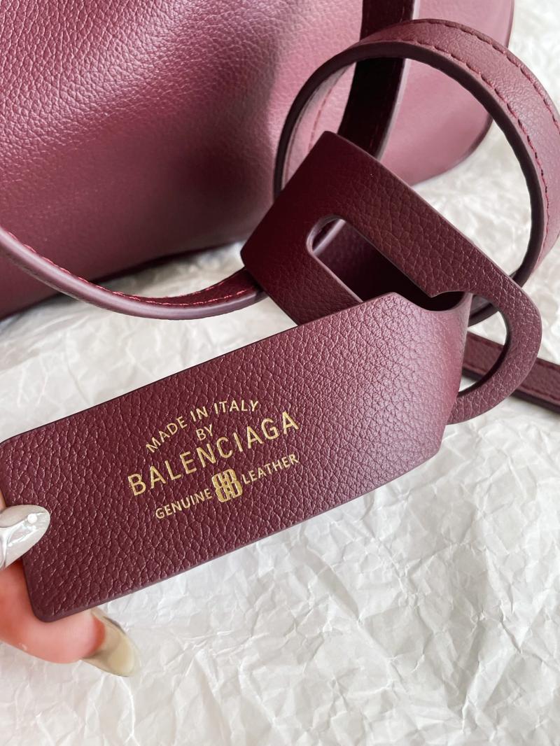 Balenciaga Carrie Medium Bowling Bag Burgundy 826425