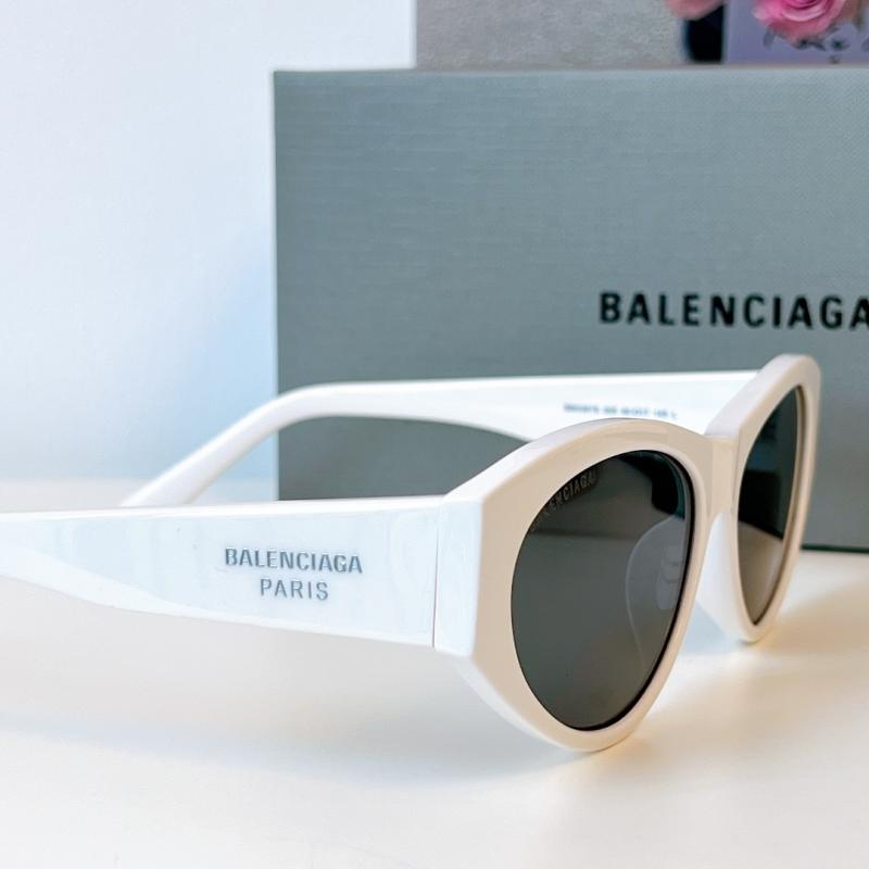 Balenciaga Sunglasses BB0367